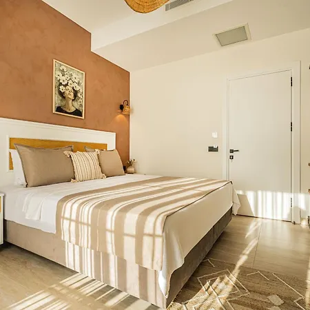 Lyse Juelide * Cesme